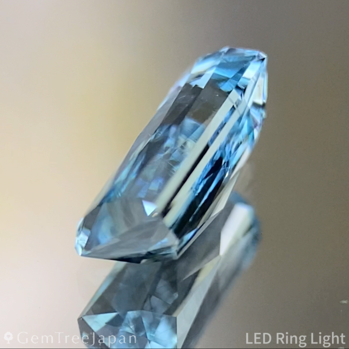 Aquamarine 0.801ct / Nigeria