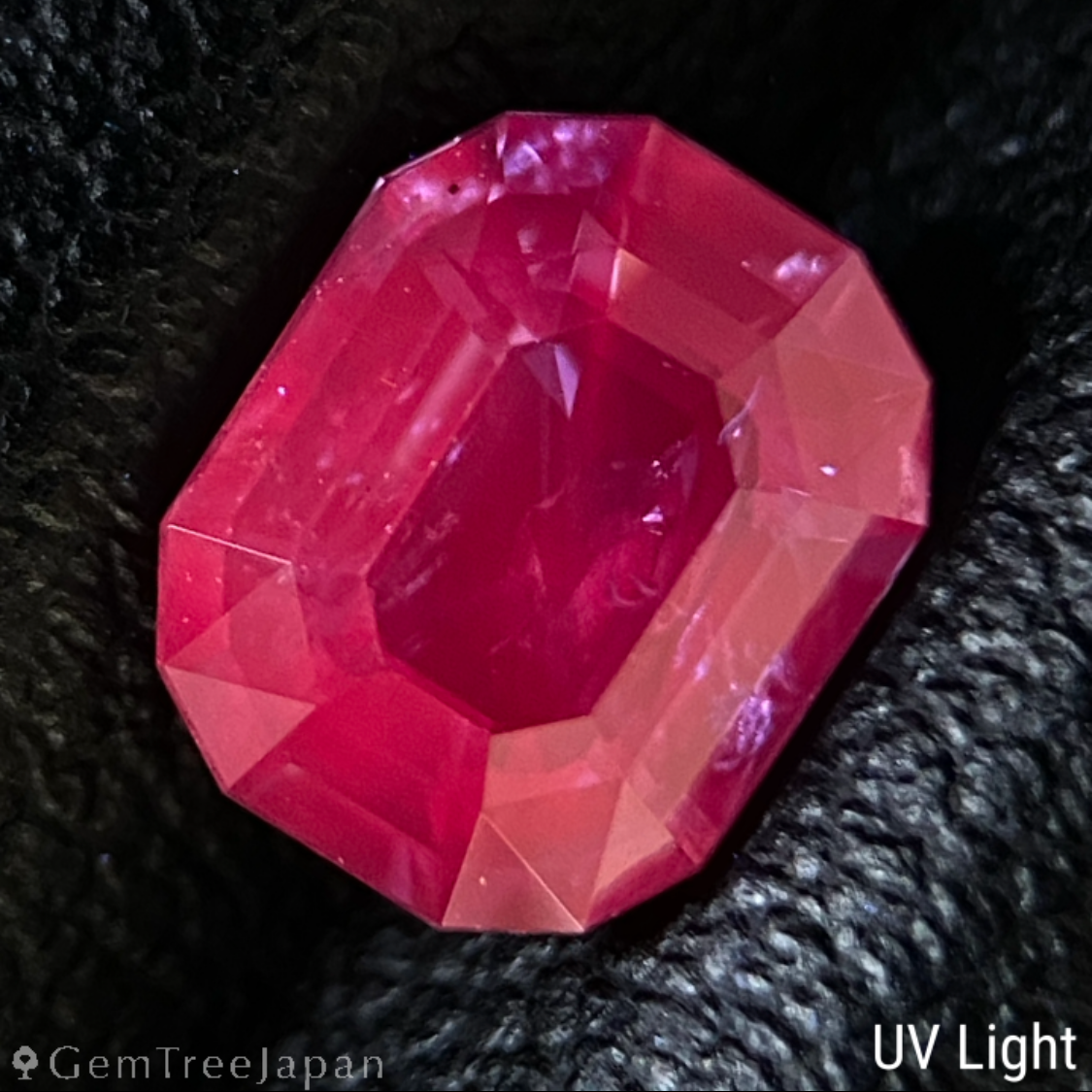【lulu's Focus Gem】Bluish Violet Sapphire 1.084ct / Madagascar