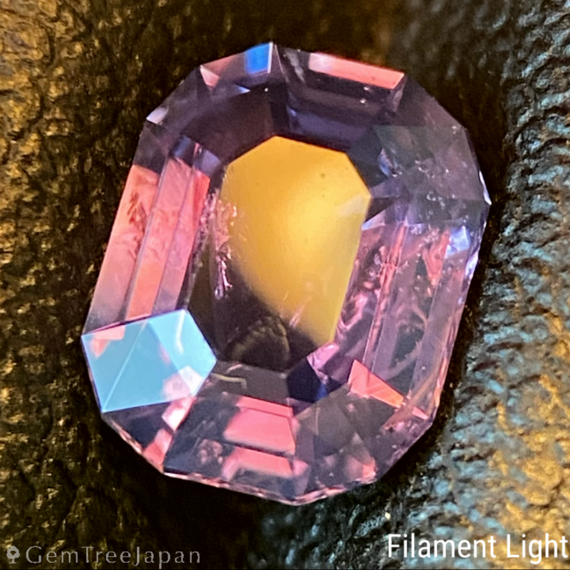 【lulu's Focus Gem】Bluish Violet Sapphire 1.084ct / Madagascar