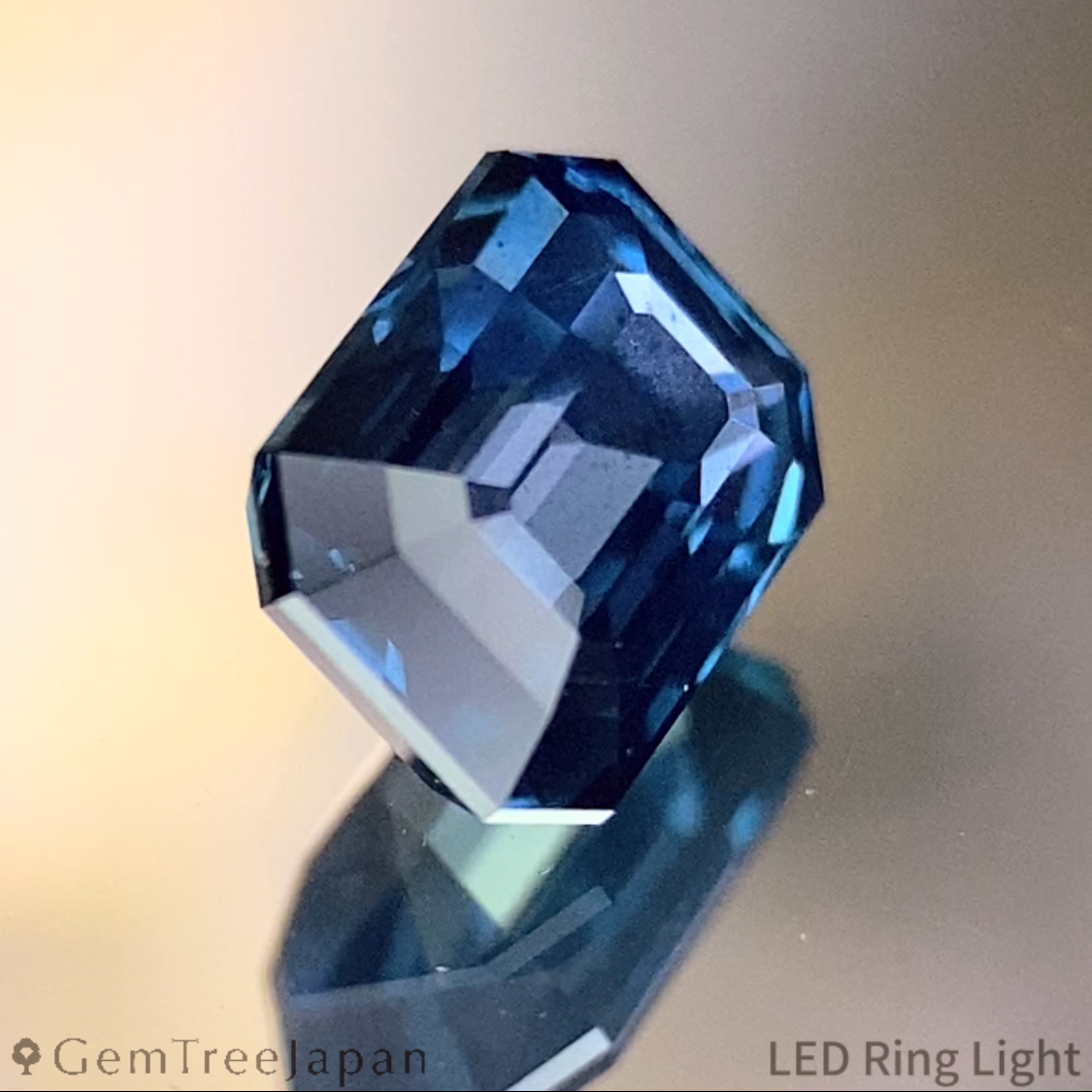 Indigo Blue Sapphire 1.022ct / Madagascar