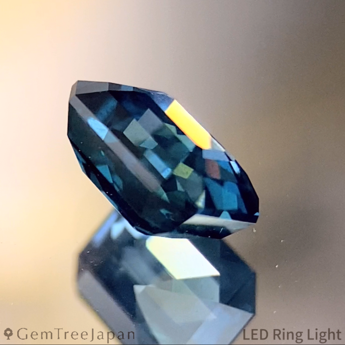 Indigo Blue Sapphire 1.022ct / Madagascar