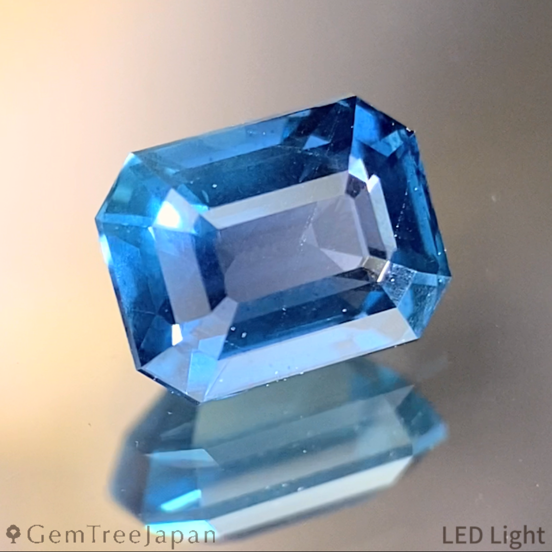 Indigo Blue Sapphire 1.022ct / Madagascar