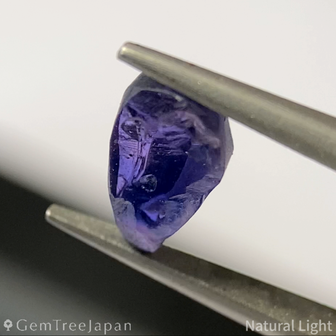 Un-Heat Sapphire 0.720ct / Madagascar