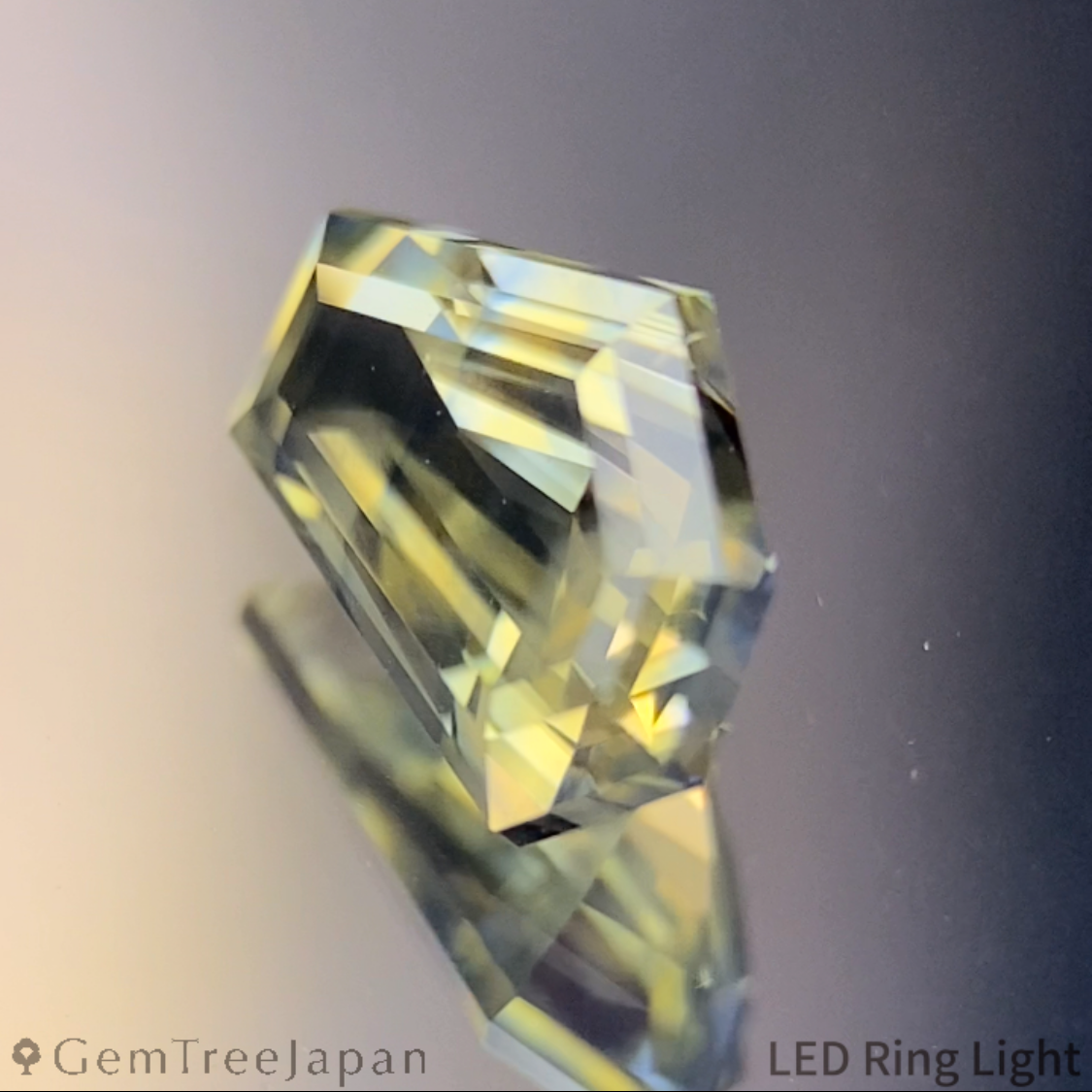 Parti-Color Sapphire 1.130ct / Sri Lanka