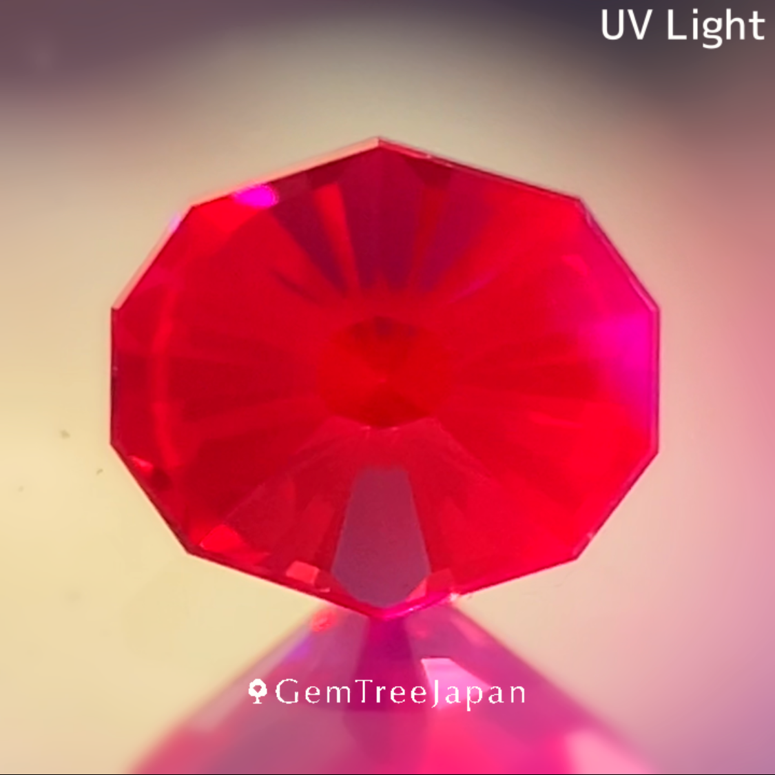 Red Spinel 0.304ct / Burma