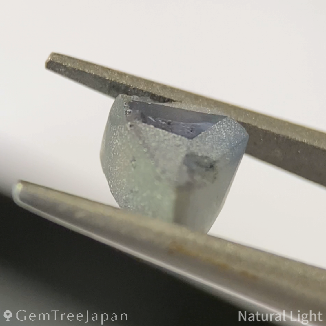 Un-Heat Sapphire 0.818ct / Madagascar
