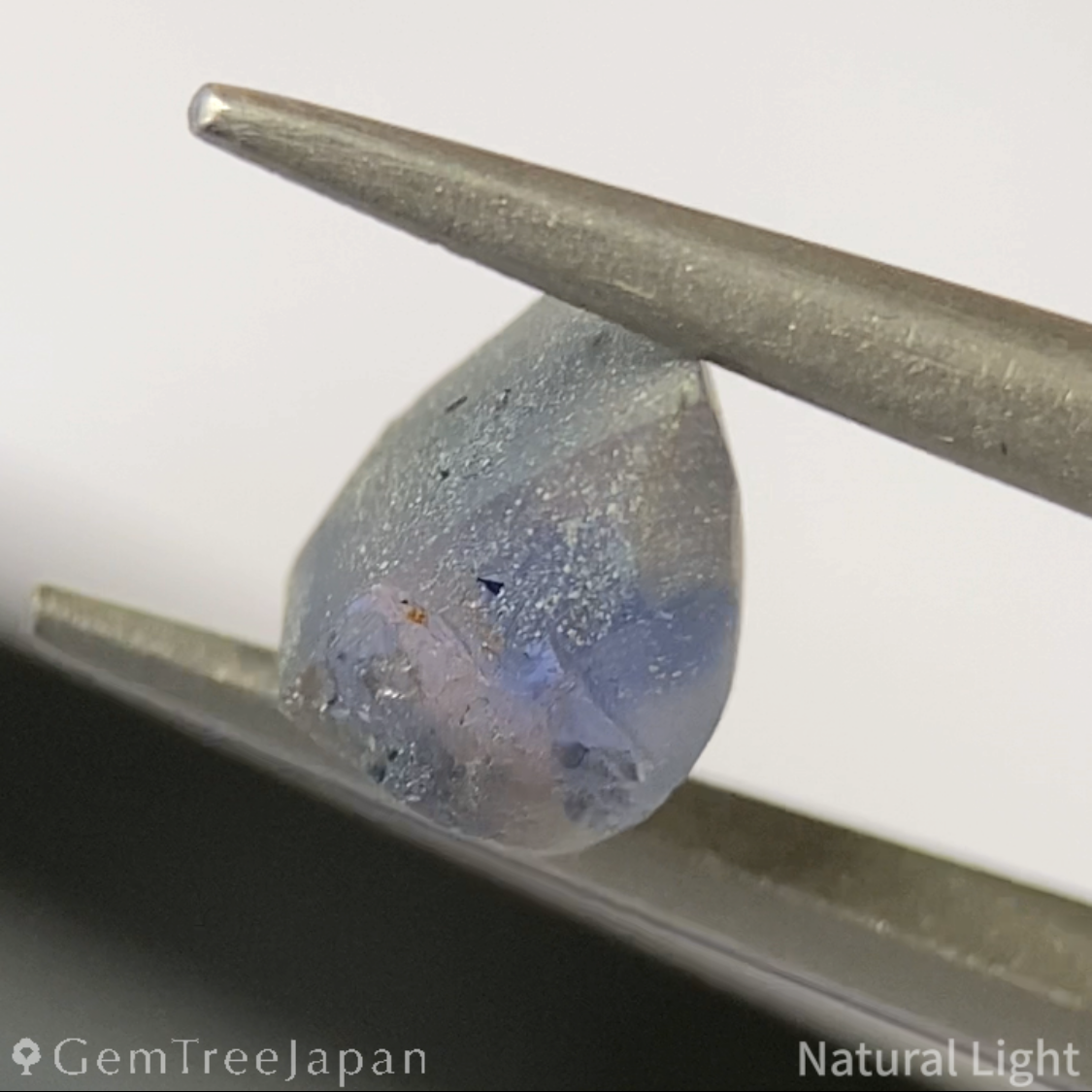 Un-Heat Sapphire 0.818ct / Madagascar