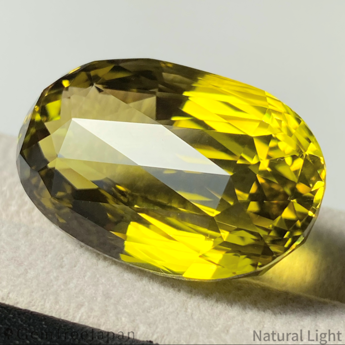 Lemon Quartz 67.21ct