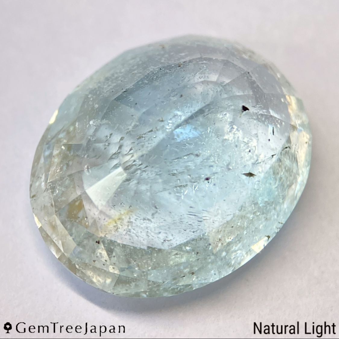 【2/12(木)終了】"Bi-Color" Topaz 11.80ct / Vietnam