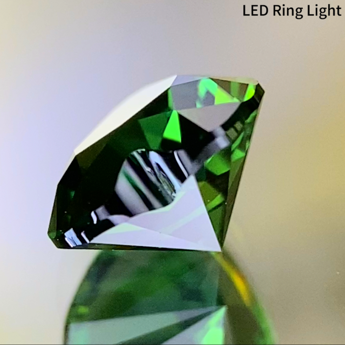 Chrome Tourmaline 0.93ct / Tanzania