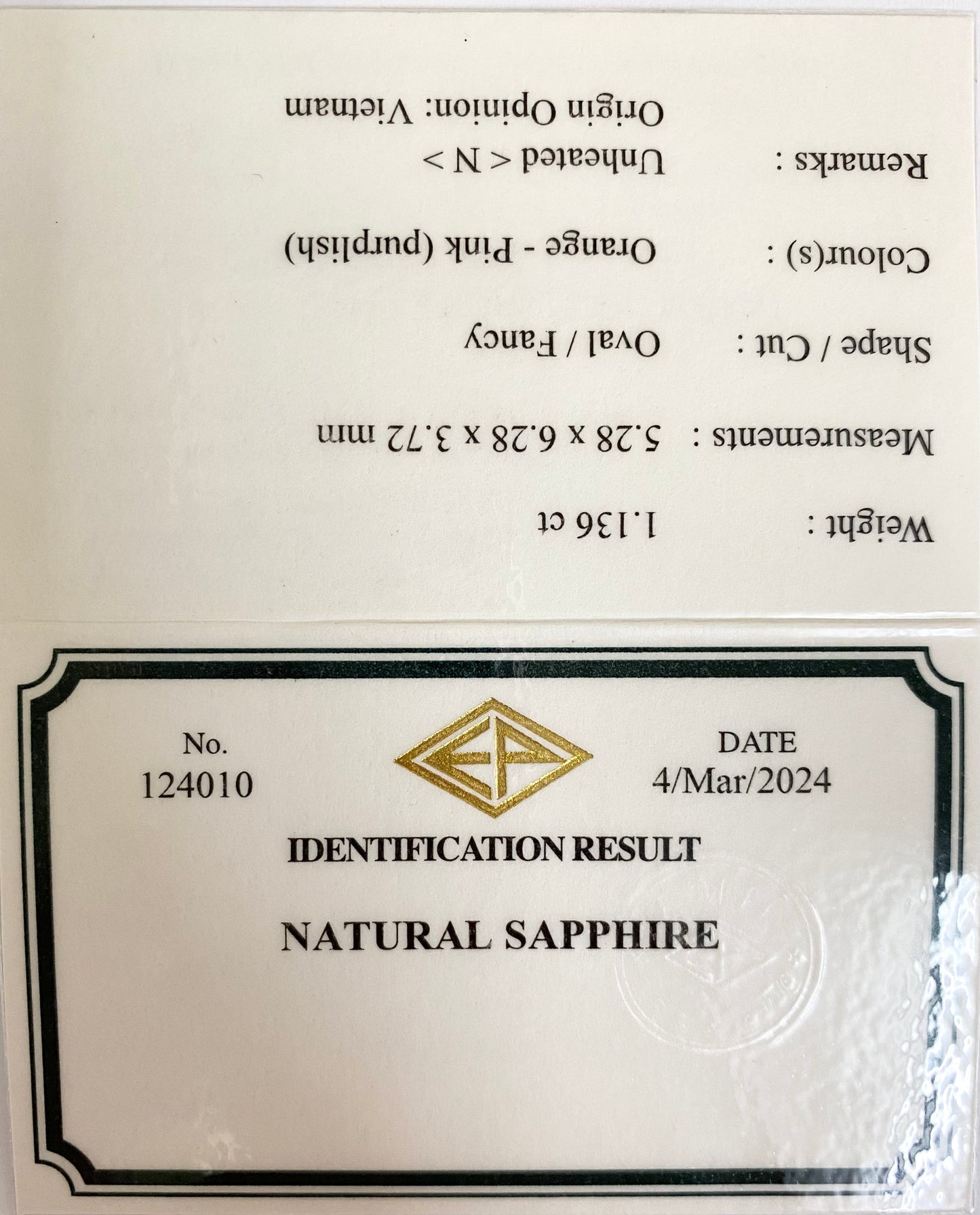 Un-Heat Padparadscha Sapphire 1.136ct / Vietnam