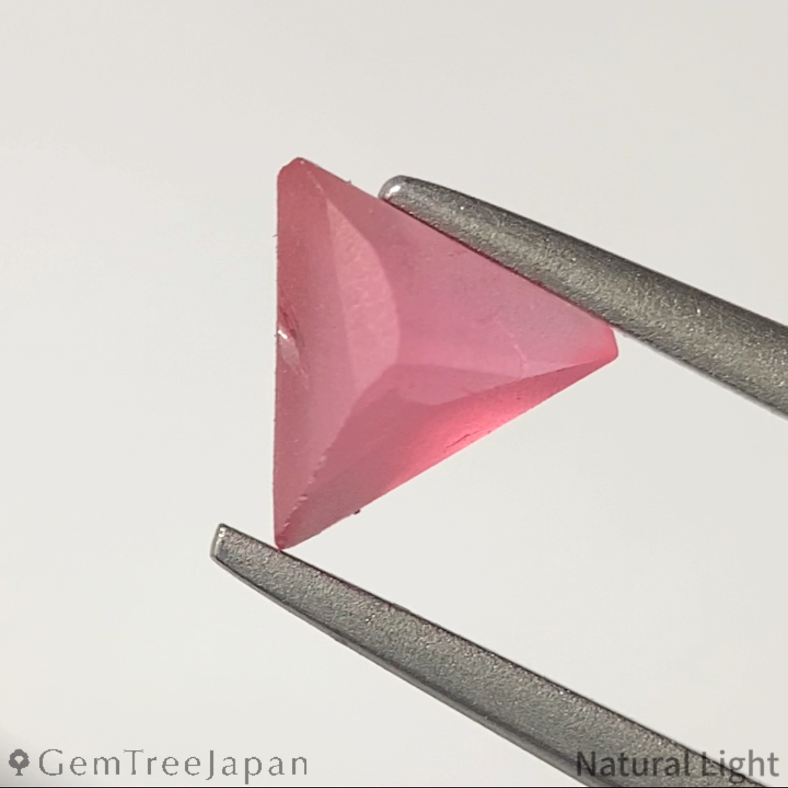 【One Price】Mahenge Spinel 0.442ct / Tanzania