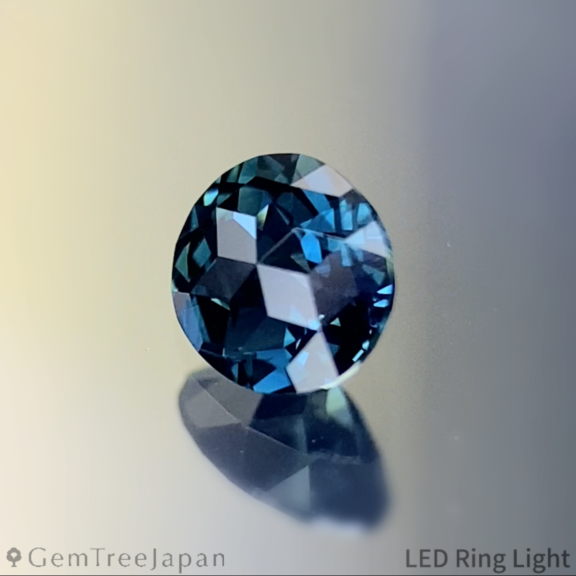 Greenish Blue Sapphire 0.455ct / Thailand