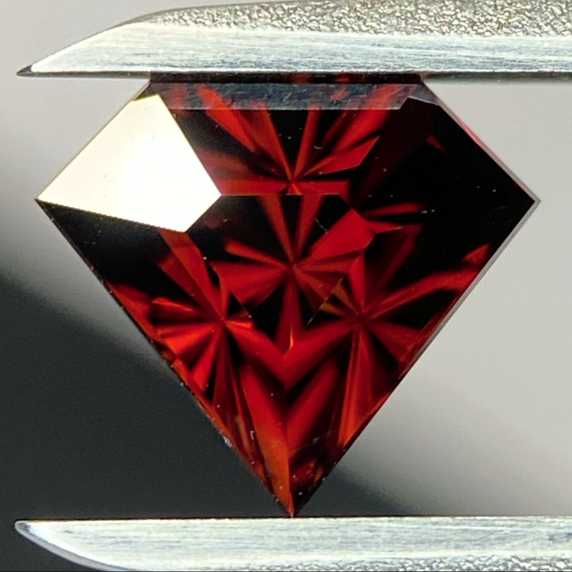 Zircon 1.72ct / Sri Lanka