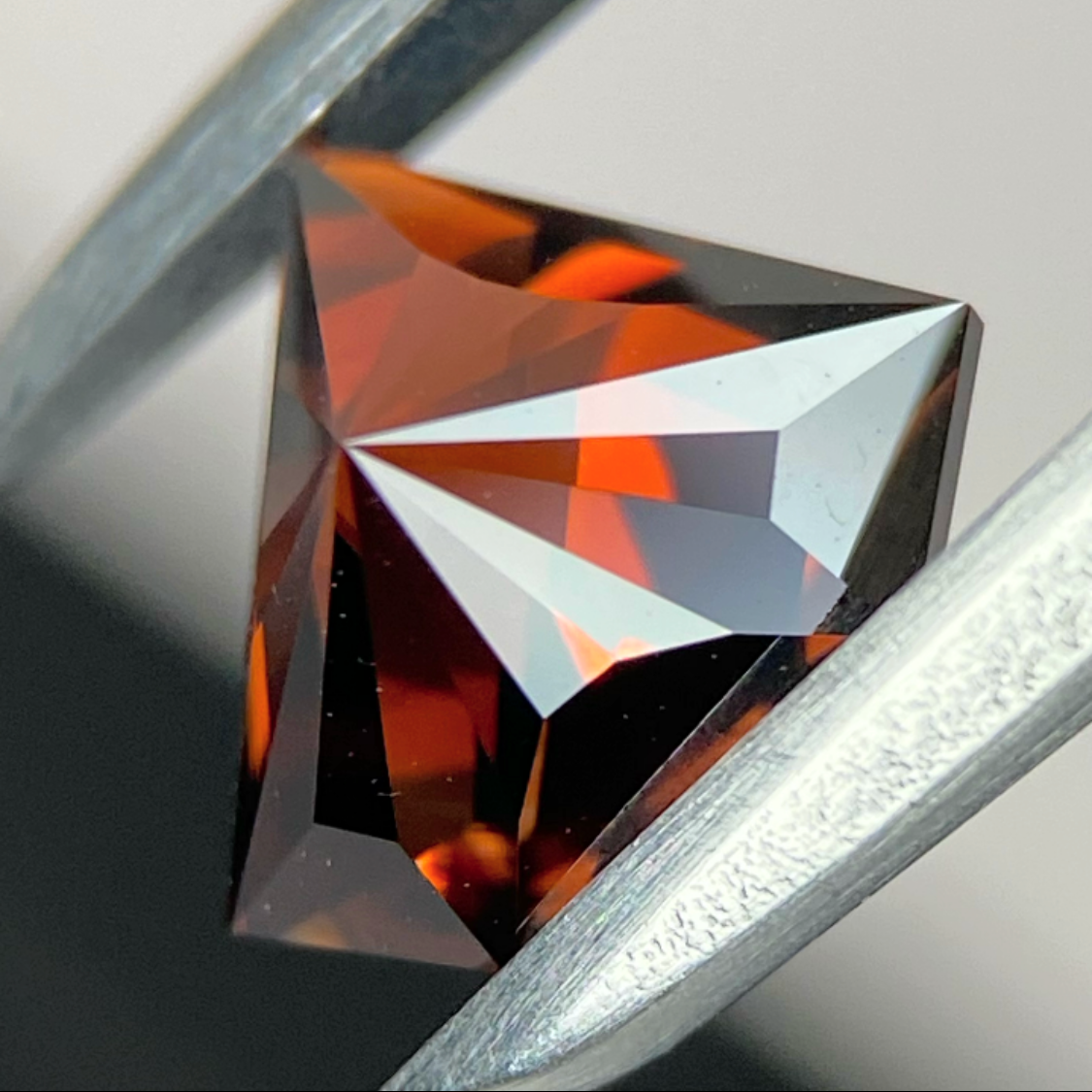 Zircon 1.72ct / Sri Lanka