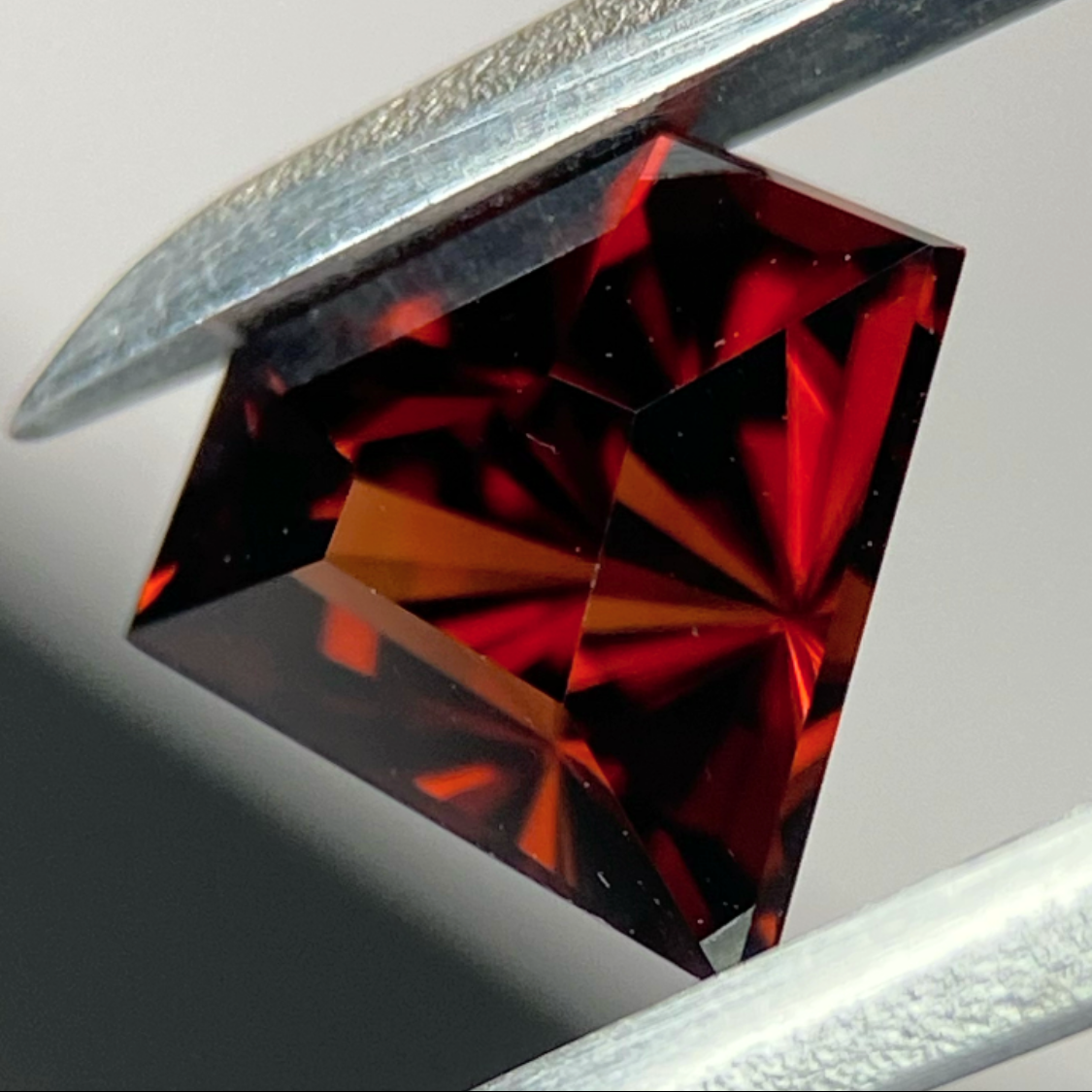 Zircon 1.72ct / Sri Lanka