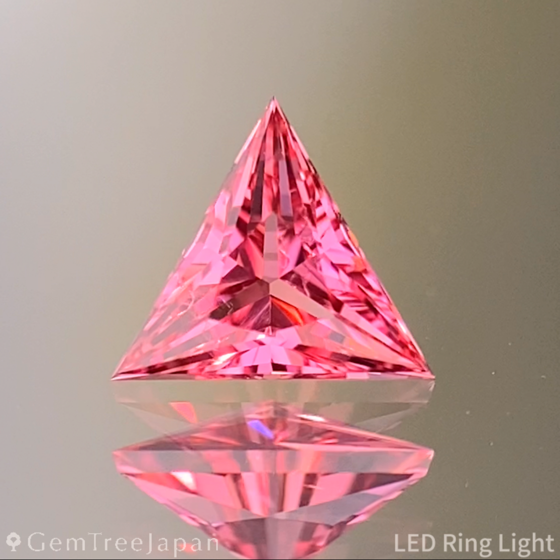 【One Price】Mahenge Spinel 0.442ct / Tanzania