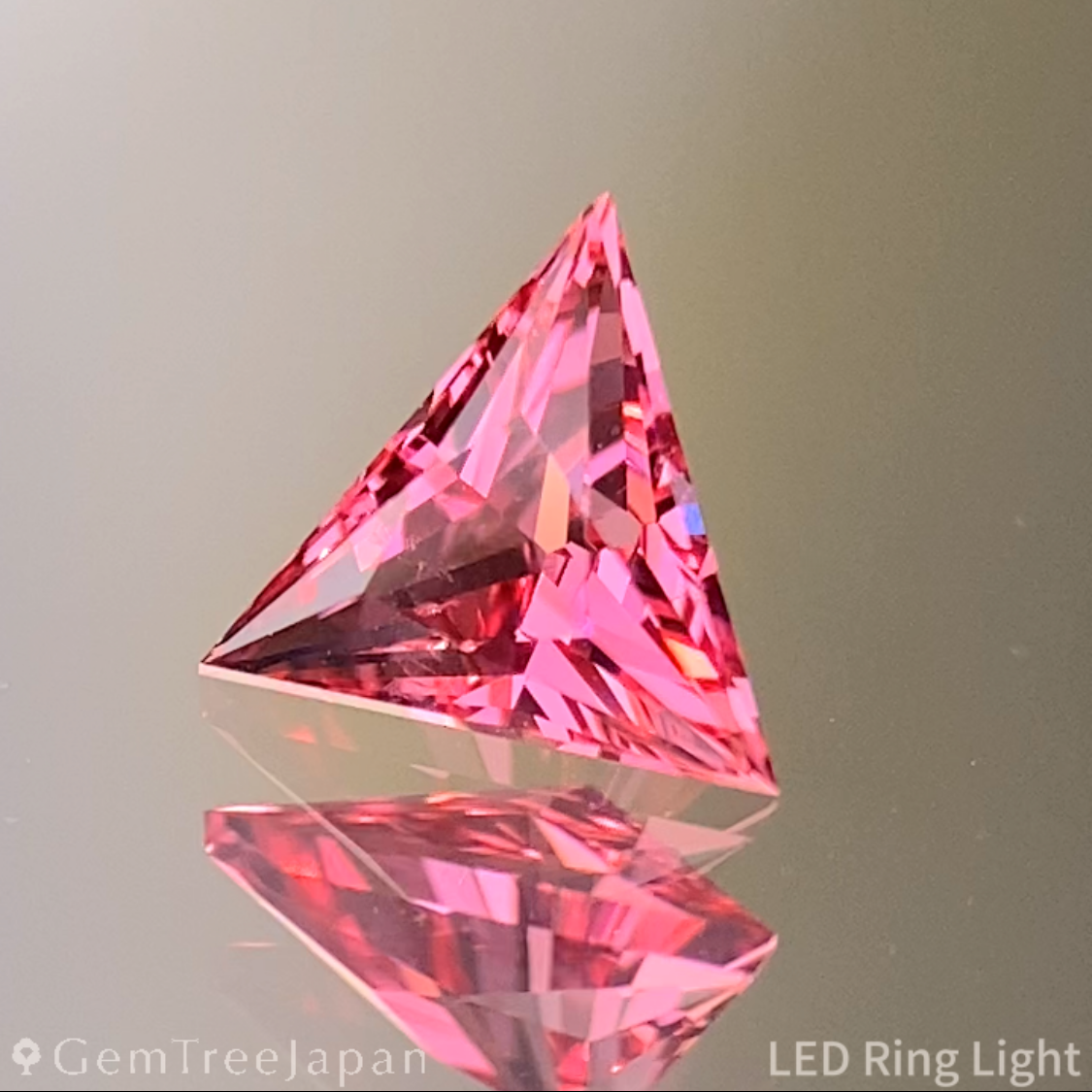 【One Price】Mahenge Spinel 0.442ct / Tanzania