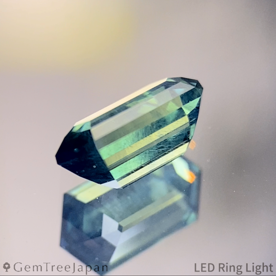 Bluish Green Sapphire 0.920ct / Madagascar