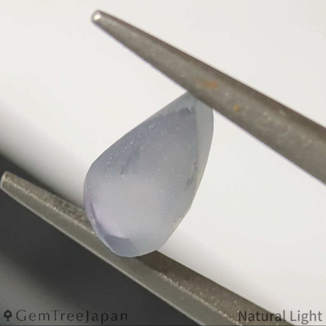 Greenish Light Blue Sapphire 1.127ct / Madagascar
