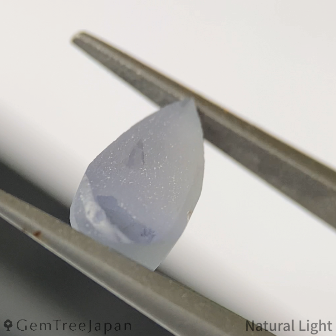 Greenish Light Blue Sapphire 1.127ct / Madagascar