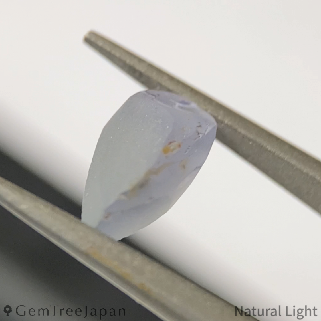 Greenish Light Blue Sapphire 1.127ct / Madagascar