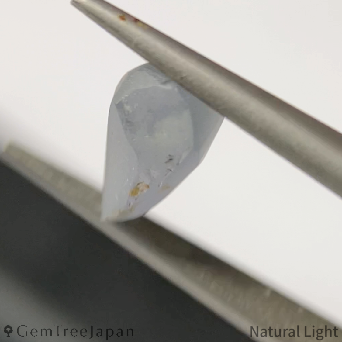 Greenish Light Blue Sapphire 1.127ct / Madagascar