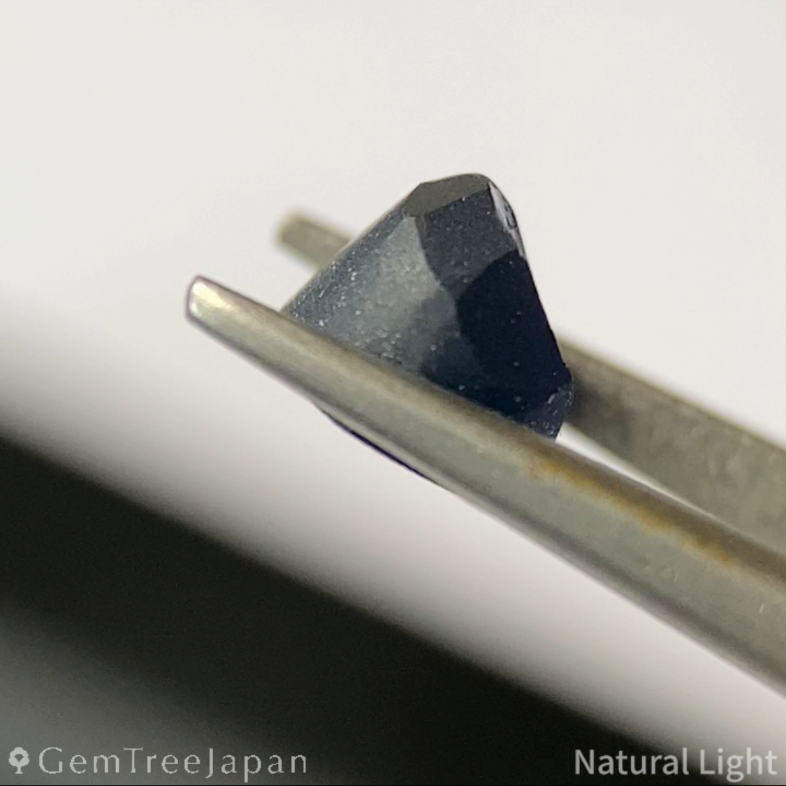 Cameroon Sapphire 0.780ct