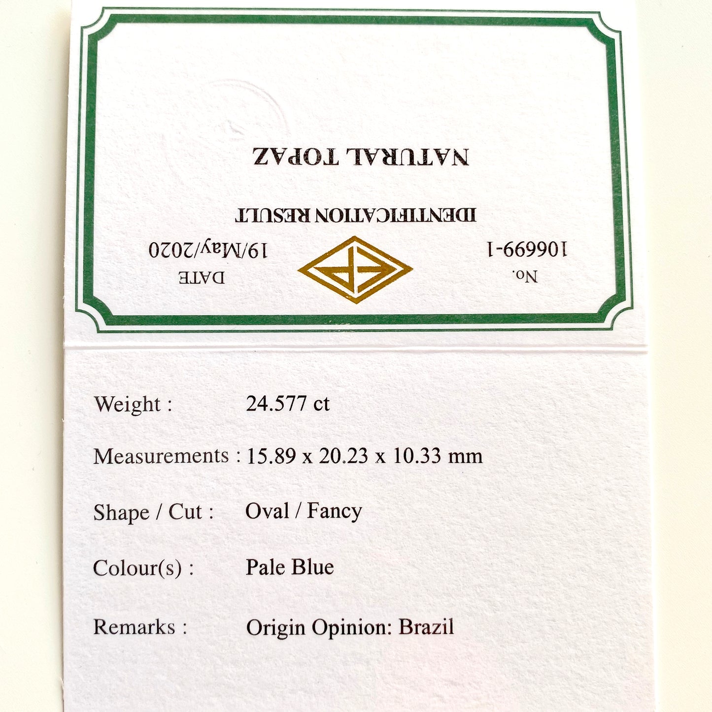 Blue Topaz 24.577ct / Brazil