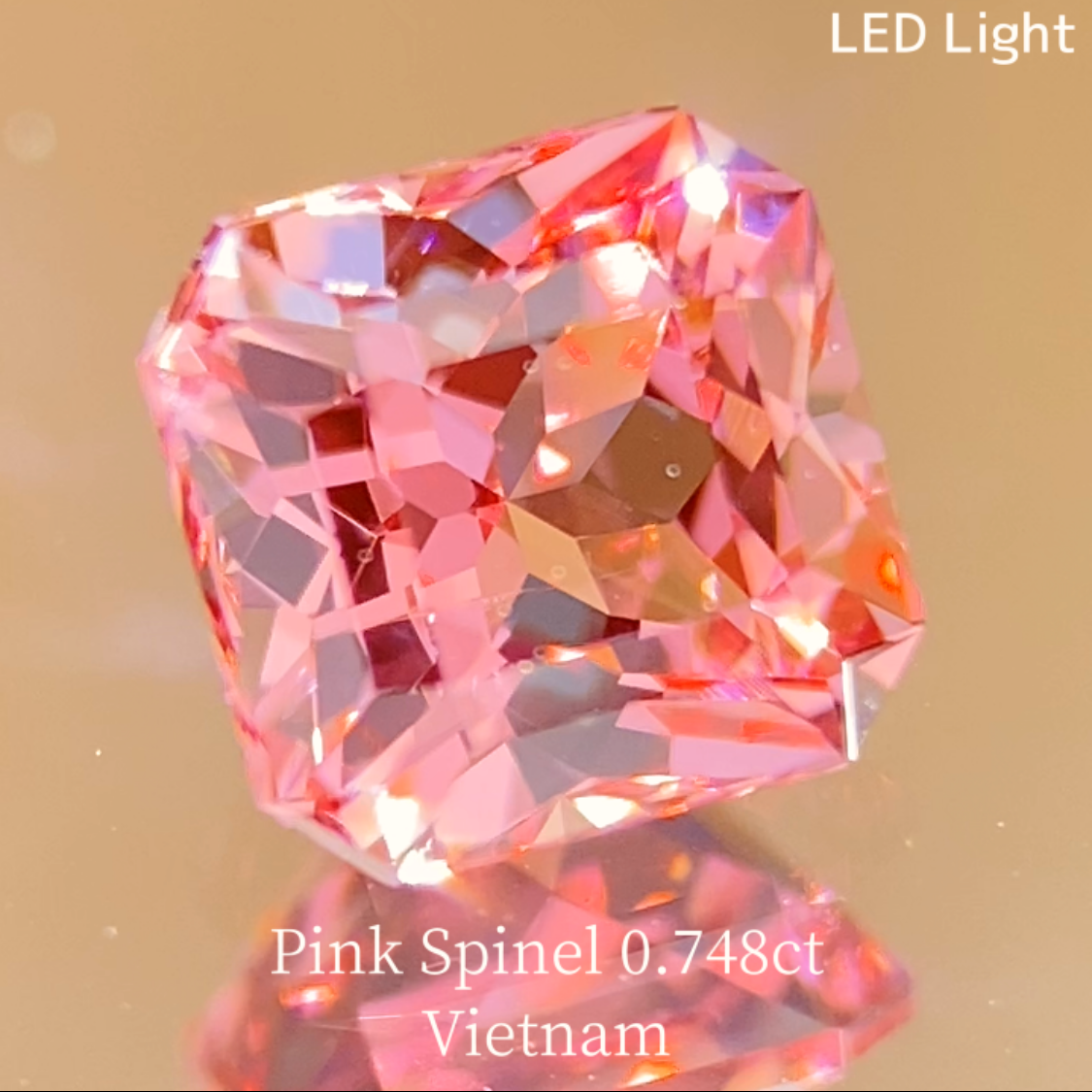 Pink Spinel 0.748ct / Vietnam