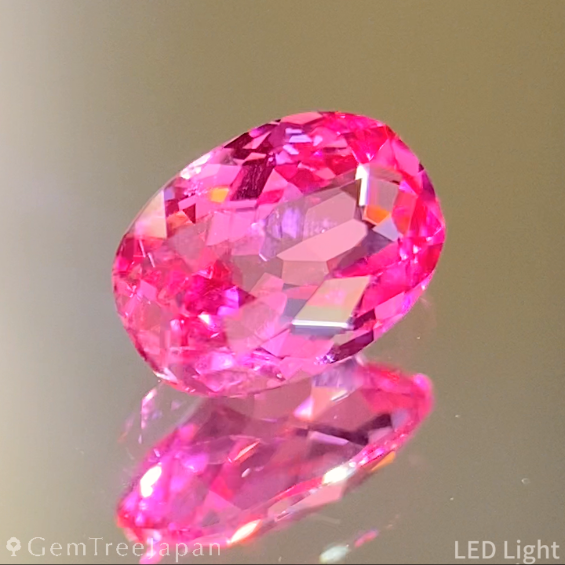 Mahenge Spinel 0.494ct / Tanzania