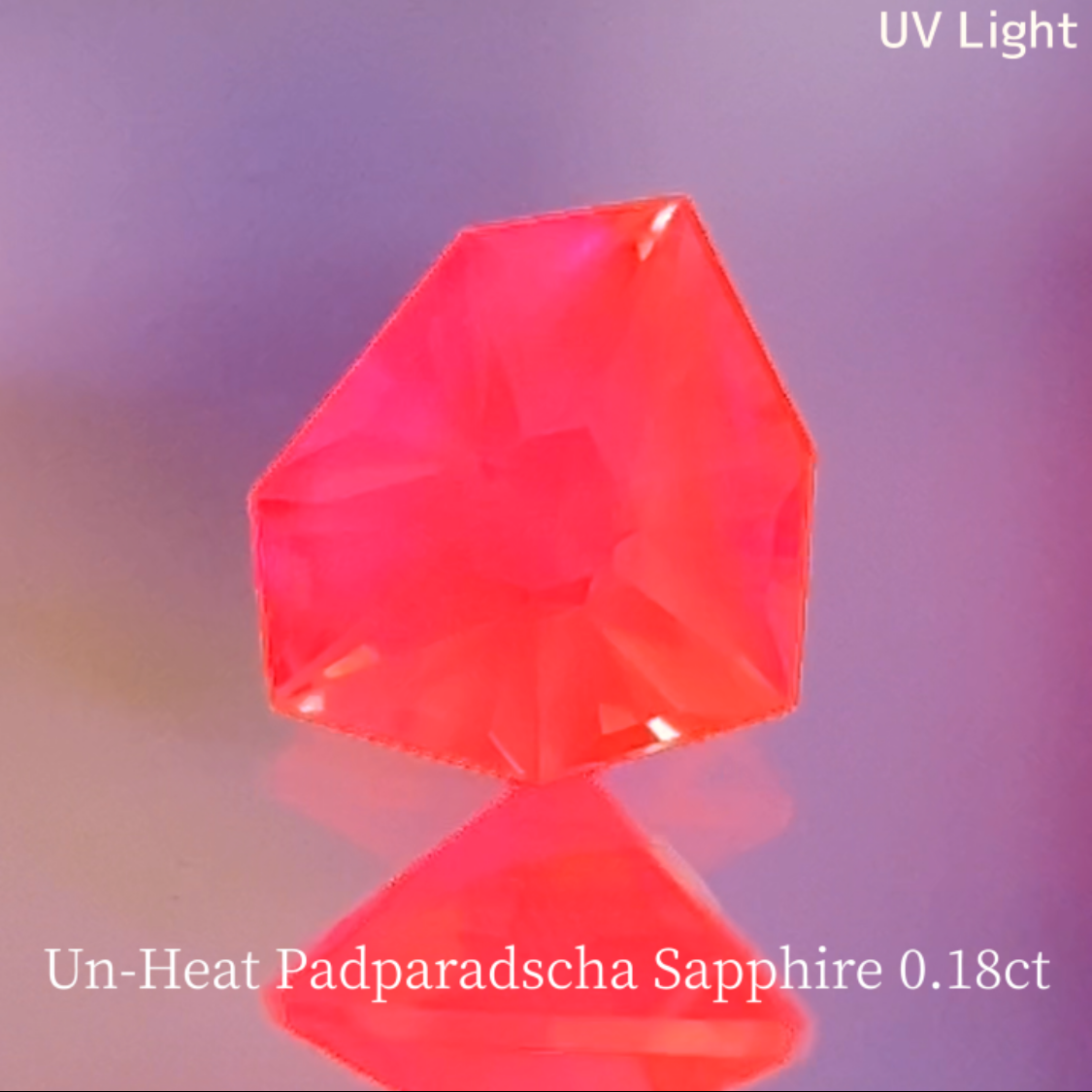 Un-Heat Silky Padparadscha Sapphire 0.186ct / Vietnam