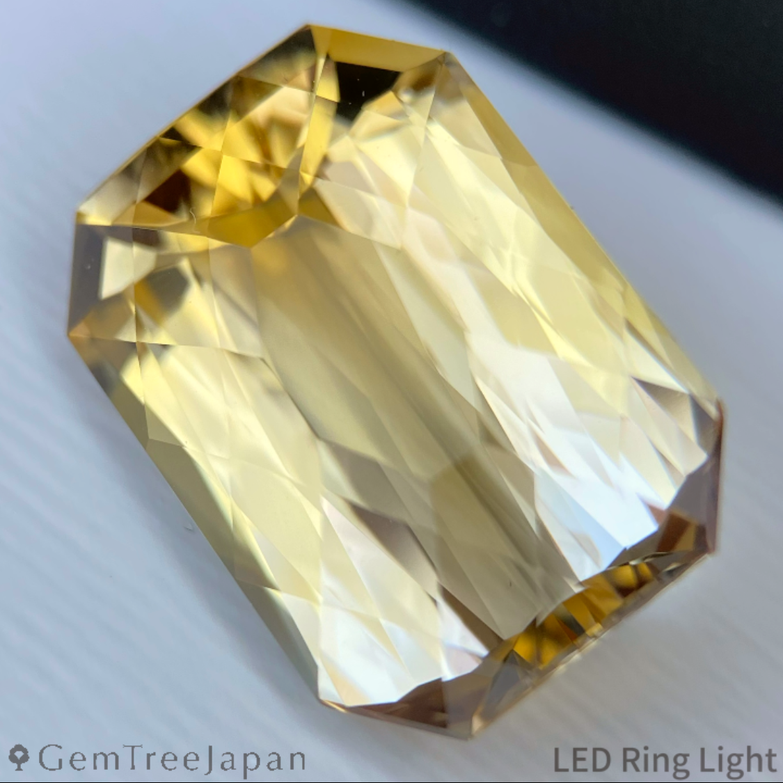 Quartz (Citrine) 12.26ct