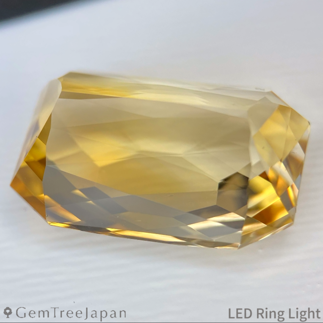 Quartz (Citrine) 12.26ct