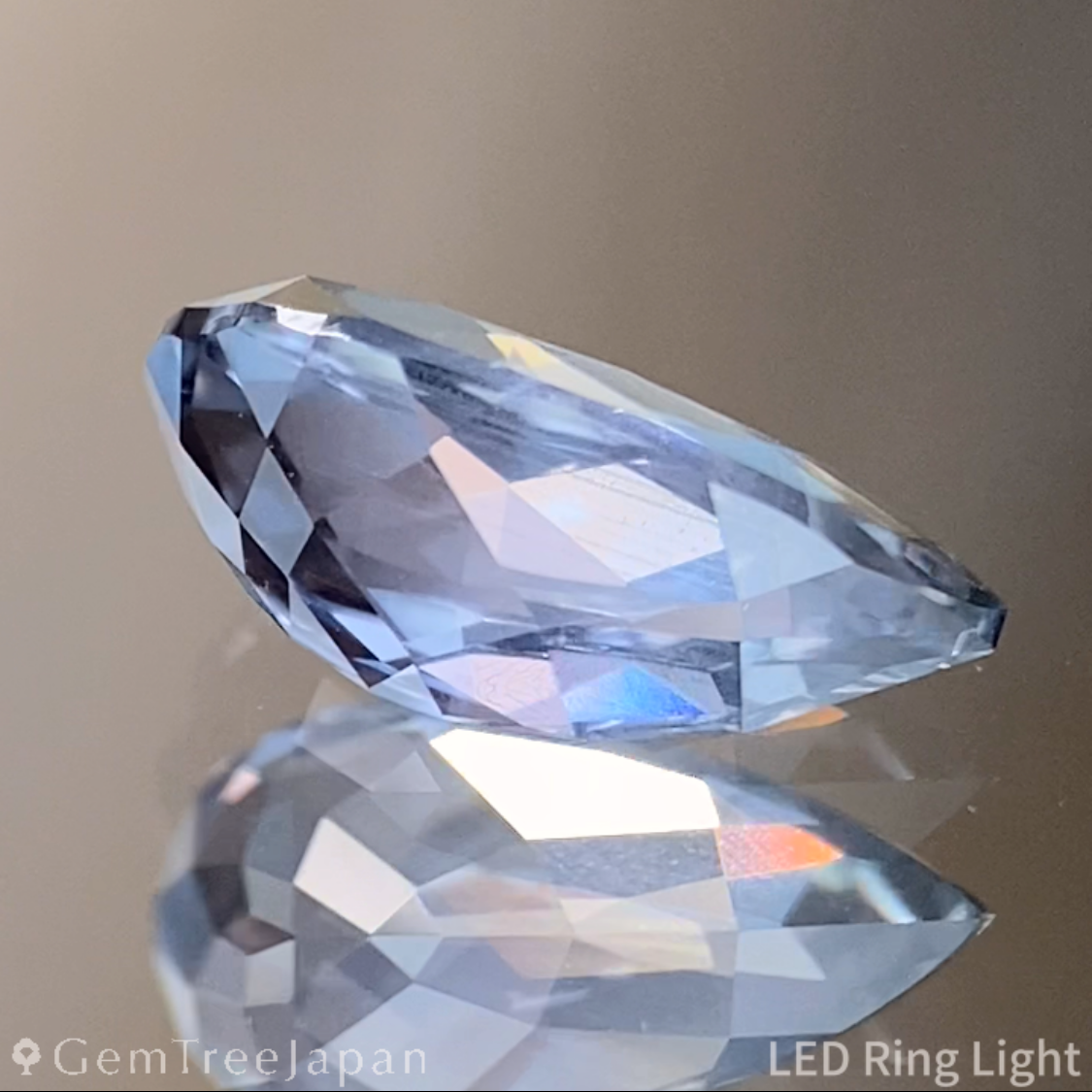 Greenish Light Blue Sapphire 1.127ct / Madagascar