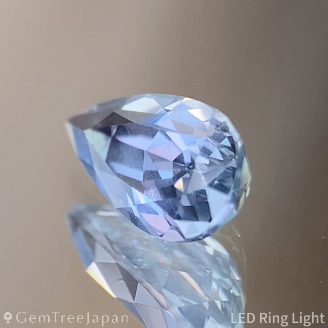 Greenish Light Blue Sapphire 1.127ct / Madagascar
