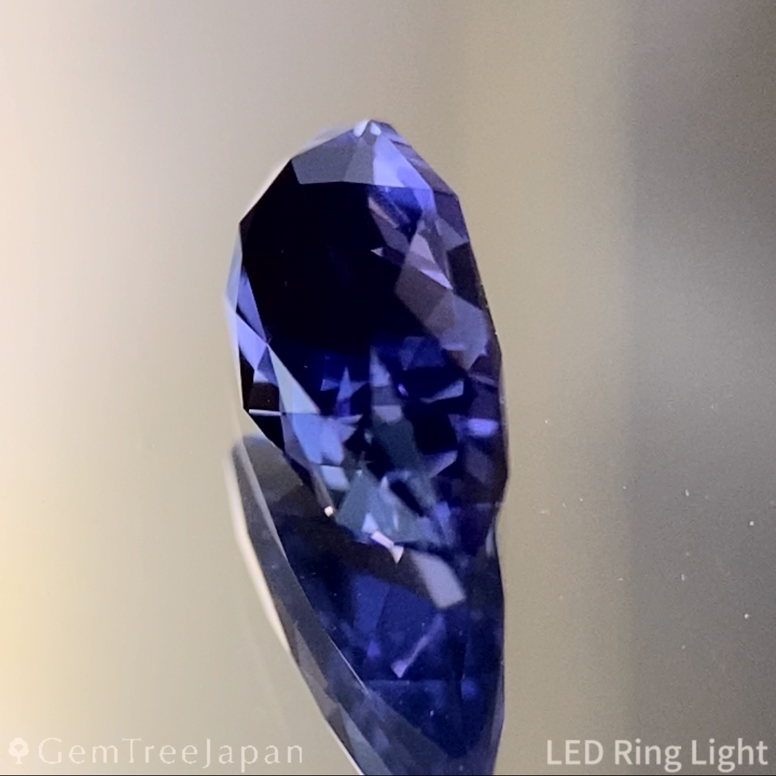 Iolite 0.879ct / Tanzania