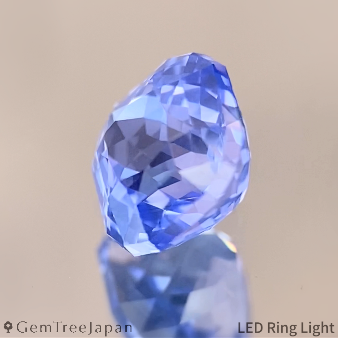 "Lavender & Sky Blue" Silky Sapphire 1.183ct / Sri Lanka