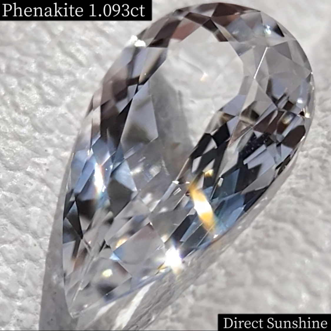 Phenakite 1.093ct / Russia