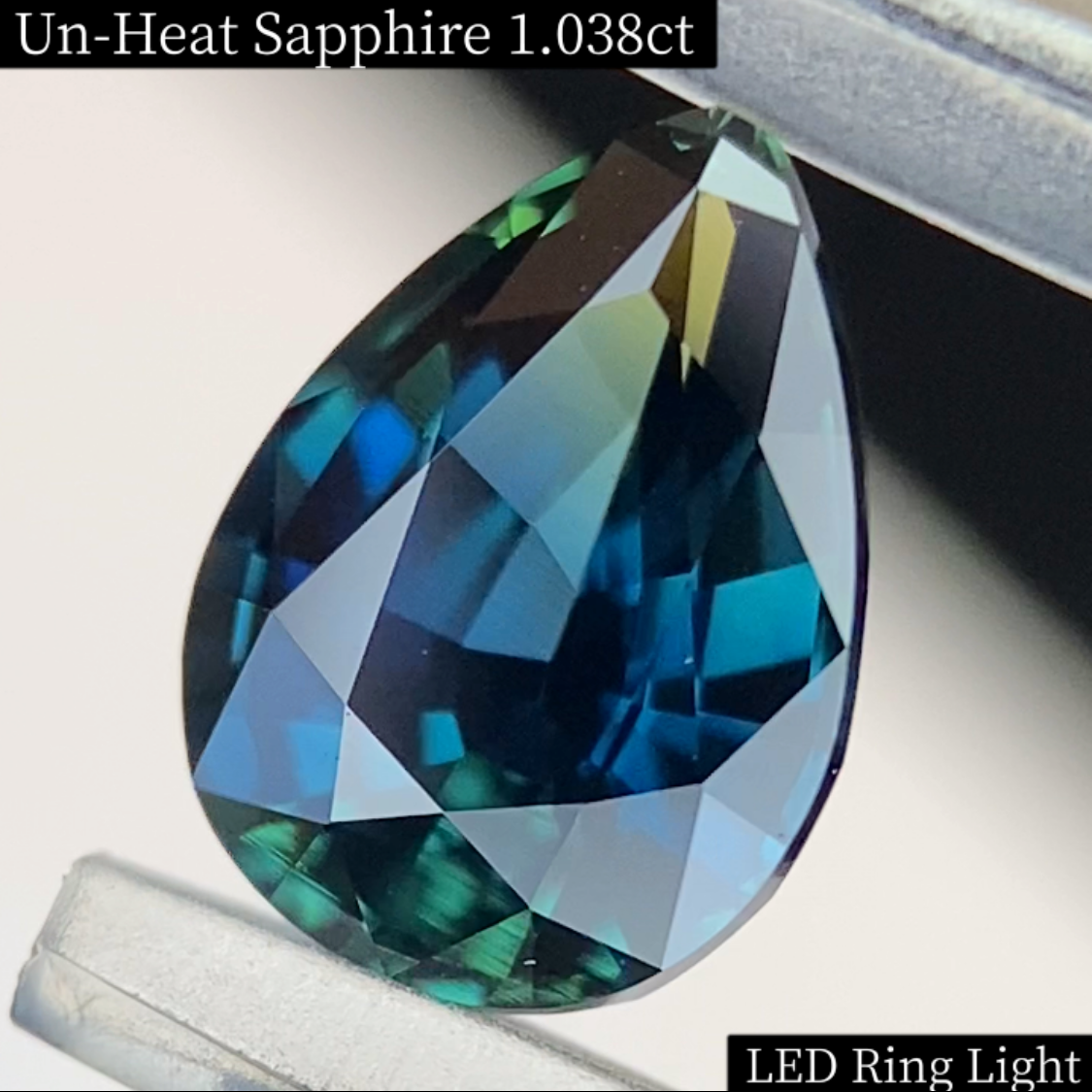 Un-Heat Green Blue Sapphire 1.038ct / Vietnam