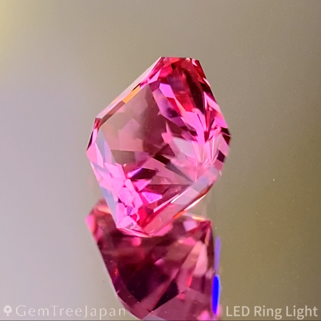 Mahenge Spinel 0.770ct / Tanzania