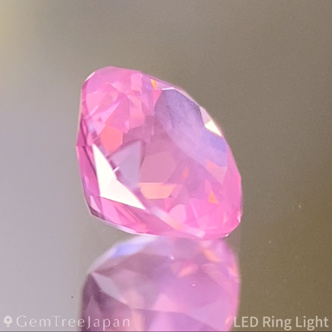 Mahenge Spinel 0.851ct / Tanzania