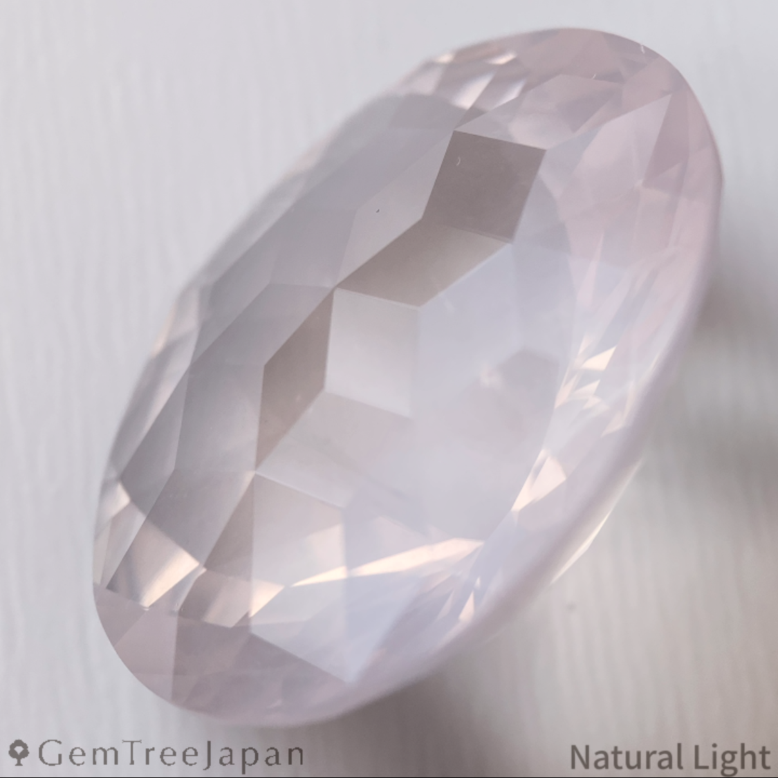 Rose Quartz 39.347ct / Brazil