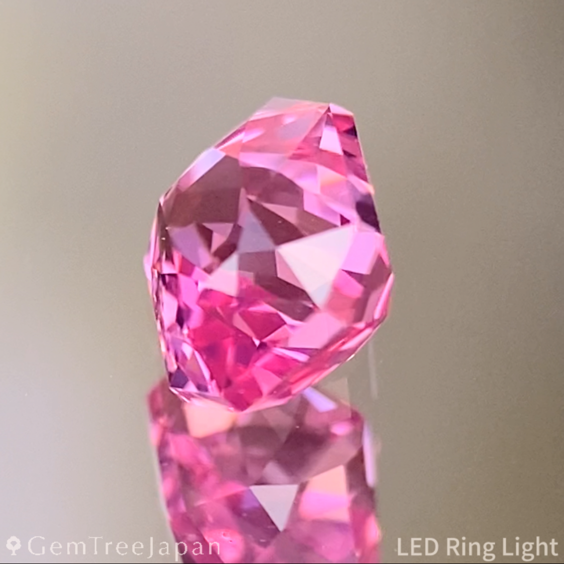 Mahenge Spinel 0.672ct / Tanzania