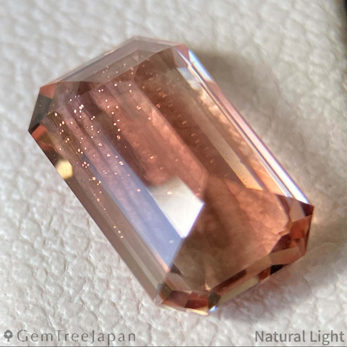 【Trial Price】Oregon Sunstone 1.657ct / U.S.A.