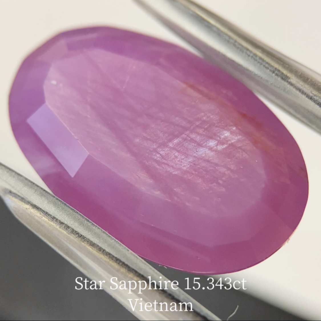 Star Sapphire 15.343ct / Vietnam