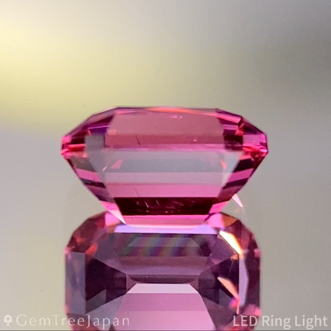 Mahenge Spinel 0.898ct / Tanzania