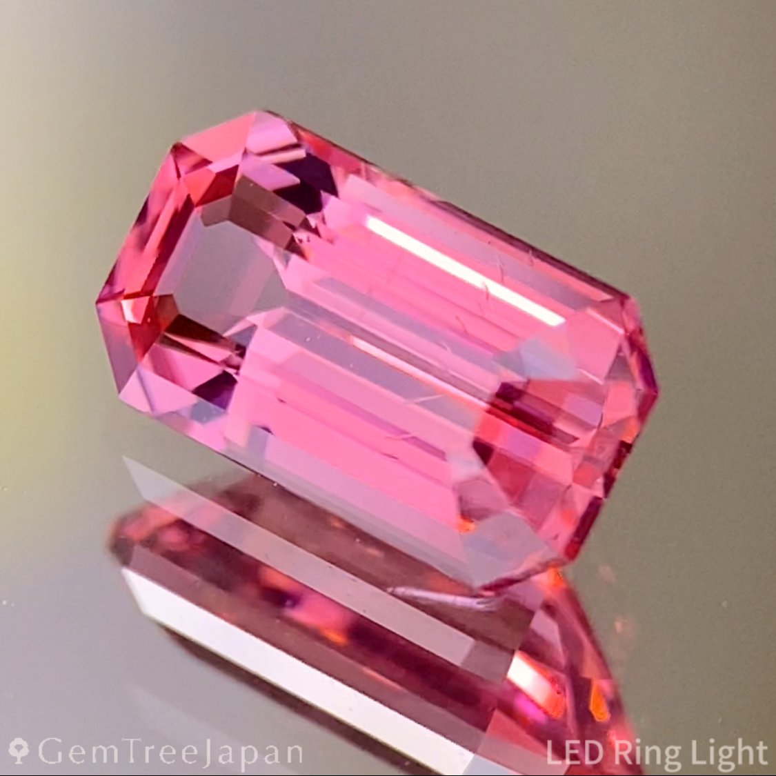 Mahenge Spinel 0.859ct / Tanzania