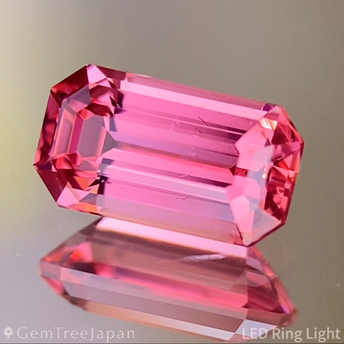 Mahenge Spinel 0.859ct / Tanzania