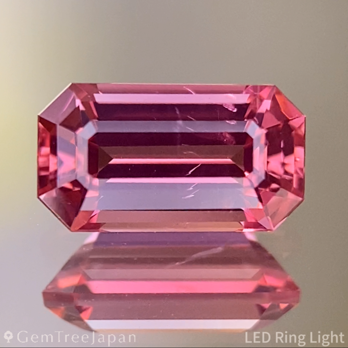 Mahenge Spinel 0.859ct / Tanzania